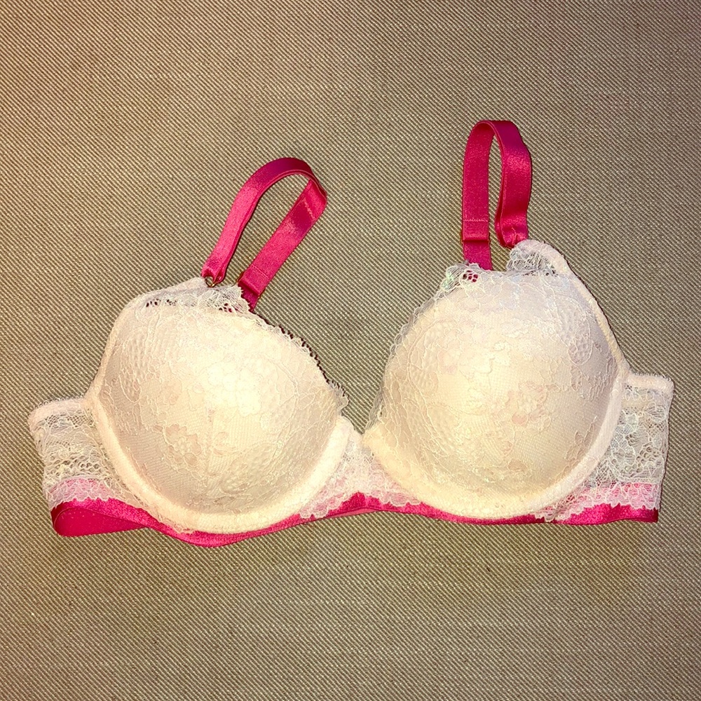 Victoria’s Secret Dream Angel Bra